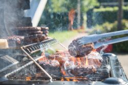 Vakantie Staycation - barbecue - Verlichting van Toen