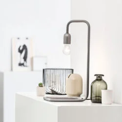 Sfeerbeeld Swivel design tafellamp - Verlichting van Toen