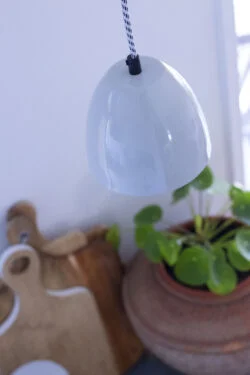 Ebolicht - Cup hanglamp - RAL 7035 - Verlichting van Toen