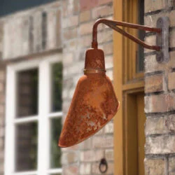Sfeerbeeld vintage lampen Hamburg wandlamp - Verlichting van Toen